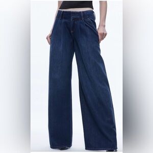 Alice and Olivia Anders low rise pleated jeans